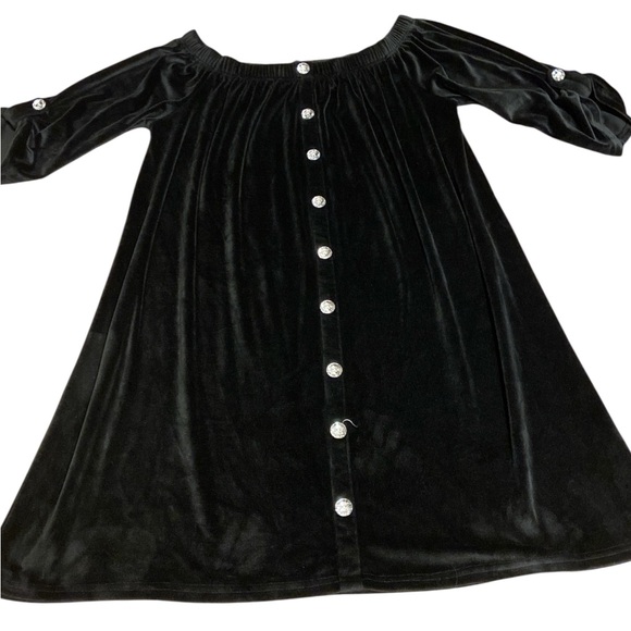 J for Justify Elegant Black velvet dress with sequined buttons - Picture 1 of 5